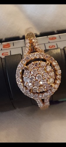 Stunning 9ct rose - stunning,