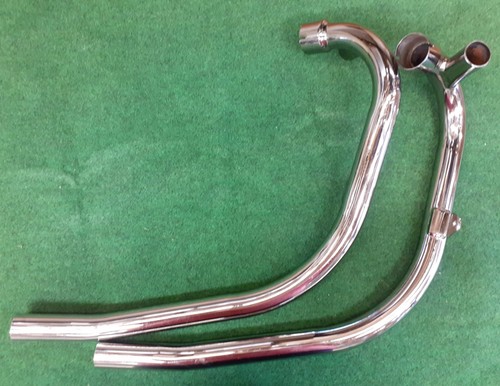 Balanced exhaust pipes - , for