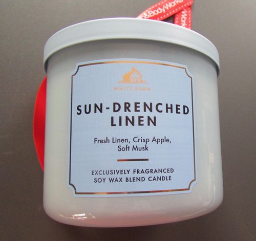 Bath body works - bath, candle