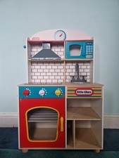 Little Tikes Play Kitchen For