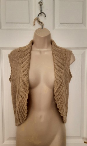 Beige cropped sleeveless - beige,