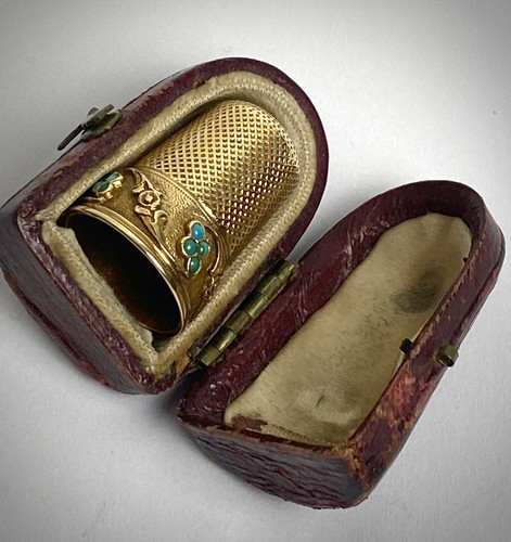 Antique thimble 18k gold - thimble,