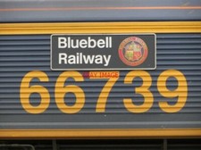 PHOTO  CLASS 66 66739 BLUEBELL RAILWAY NAMEPLATE IN DEC 2013