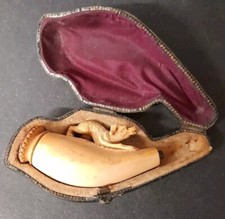 Antique Meerschaum Carved Pipe