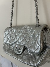 Chanel "Ice Cube On The Rocks"