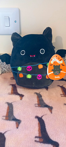 Squishmallows emily black - emily, bat