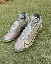 nike superfly mercurial size Uk 8.5 very  good condition 