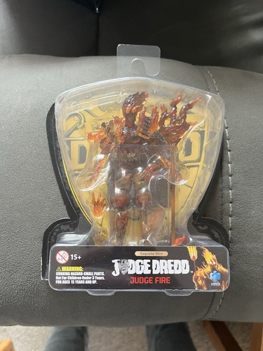 Hiya toys exquisite - exquisite, dredd