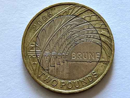 Pound coin 2 brunel - 2, £2