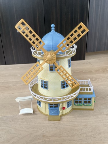 Sylvanian families field - sylvanian,