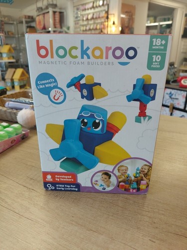 Foam magnetic blocks airplane