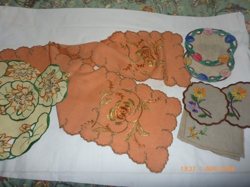 Job lot vintage linens hand - job, linens/hand