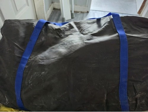 Man tent - man,