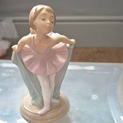 Nao porcelain ballerina - porcelain,