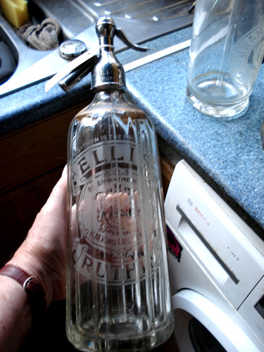 Great pictorial soda syphon - pictorial,