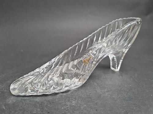 Vintage cut crescent - cut,