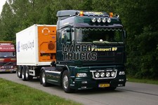 Truck Photo DAF XF Container