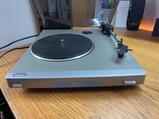 BUSH MTT1 MINI TURNTABLE WITH BUILT IN PHONO AMP  for VINYL RECORDS
