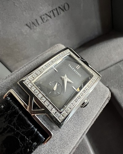 Amazing valentino diamonds - amazing,