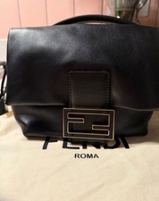 Fendi Mamma Baguette Small