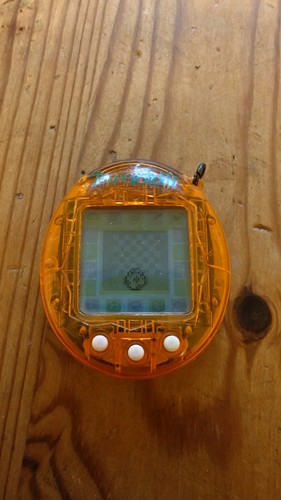 2004 bandai tamagotchi - bandai,