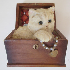 Country Artists "Kitten in Jewellery box" ornament