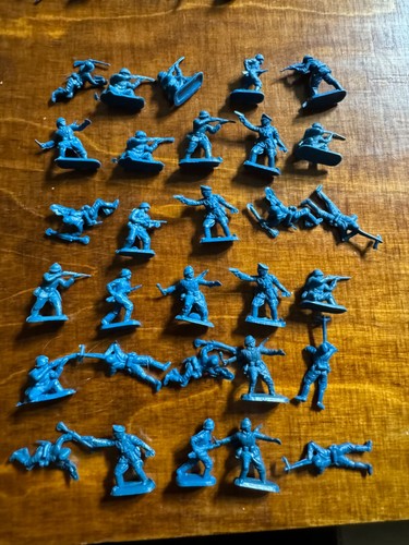 Vintage airfix toy soldiers - vintage,