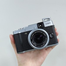 FUJIFILM Fuji X Series X20 12.0MP 4x Zoom Digital Camera W/Charger - Tested