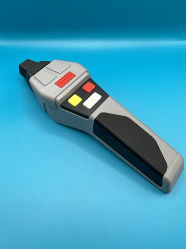 Startrek phaser ds9 voyager - startrek,