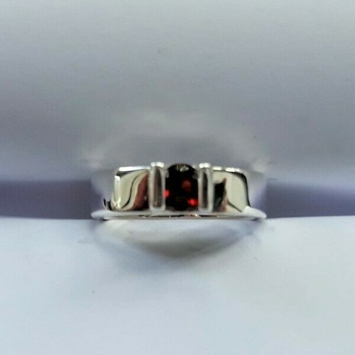 Sterling silver garnet aaa - sterling,