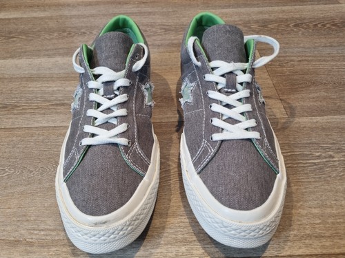 Hardly used converse - one, star