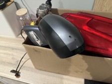 Citreon C5 Passenger Front