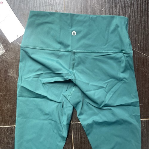 Lululemon winder under - lululemon, hr