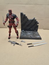 Marvel Diamond Select Deadpool