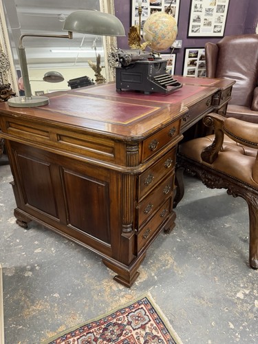 Large mahogany double - mahogany, sided