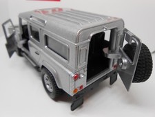 TOY CAR LANDROVER DEFENDER 4x4