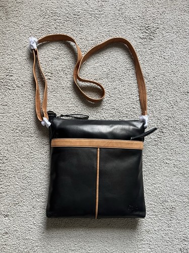 Gigi leather cross - cross, bag