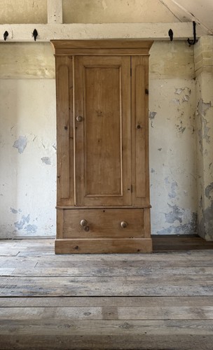 Antique solid pine - antique,