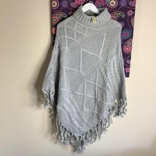 MONSOON GREY PONCHO / CAPE