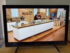 Sony Bravia LCD TV KDL-22EX320 Freeview & Remote Excellent Condition