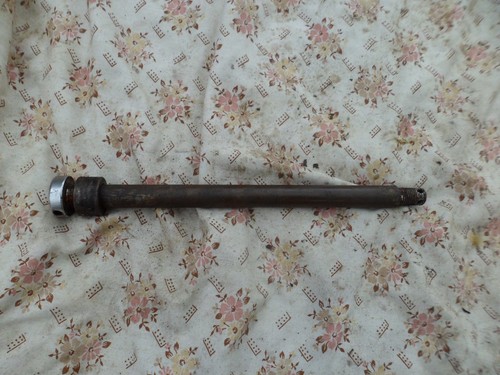 Front wheel spindle axle for - axle,