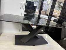 Modern Black Marble Effect