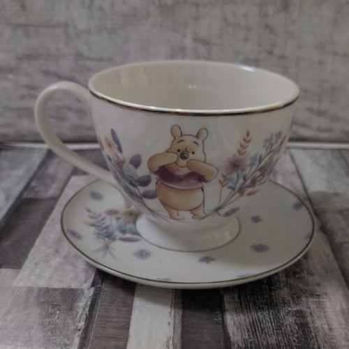 Disney winnie the pooh - pooh, cup