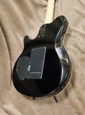 Sterling by MUSIC MAN AXIS