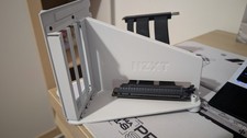 NZXT Vertical GPU Mounting Kit - AB-RH175-W1-175 mm PCIe 4.0x16 Riser White 