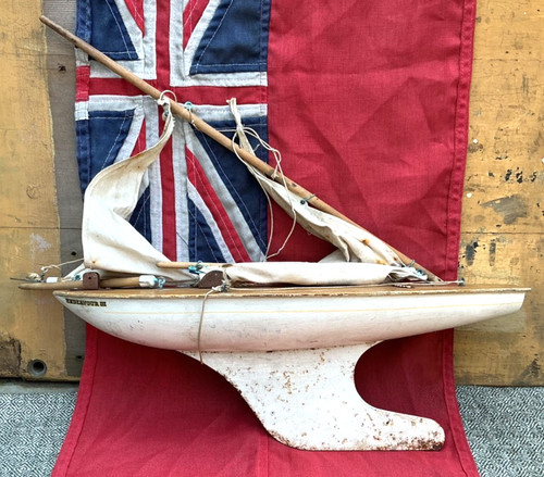 Vintage 1960s timeworn wooden - vintage,
