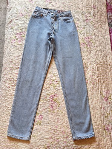 Vintage women levi 901 - women’s, levi’s