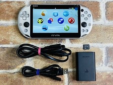 SONY PS Vita PCH-2000 ZA25