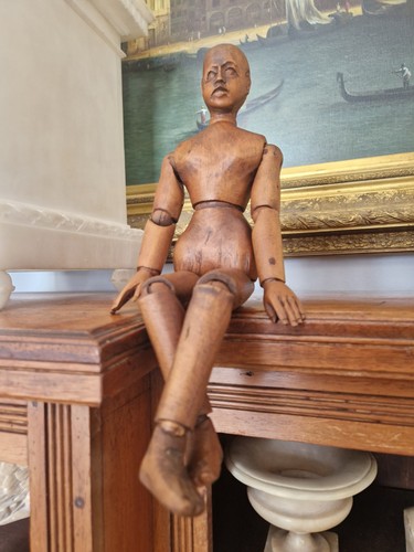 Antique wooden sculpted lay - wooden,