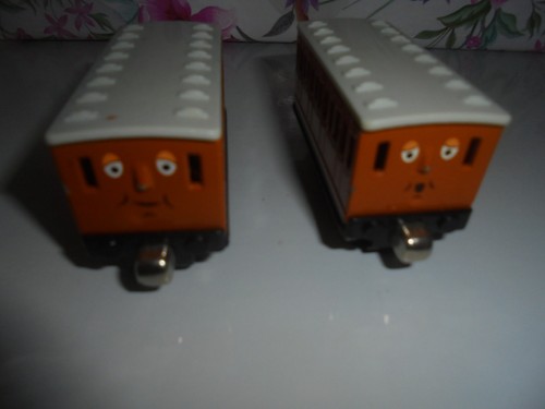 2009 annie clarabel - 2009, 3"